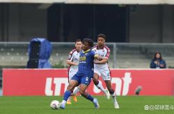 爱游戏体育-包含热那亚在意大利足球联赛中遇挑战的词条