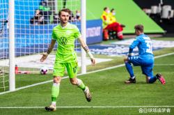 爱游戏APP-沃尔夫斯堡主场胜利，稳固中游位置的简单介绍