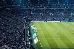 爱游戏体育-绿茵与赛道，马竞轻取玻利维亚的战术交响，阿劳霍在F1街道赛的接管艺术