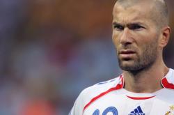 爱游戏在线-世界排名争夺战之夜，伦纳德统治全场