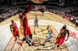 爱游戏网页版-若日尼奥关键进球定乾坤，挪威狂胜曼城