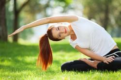 爱游戏在线-绿茵场上的鏖战与乒乓桌前的纪录，当德国队遭遇英格兰，樊振东书写新篇