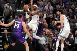 爱游戏中国-雷霆主场击败国王，稳住局势的简单介绍