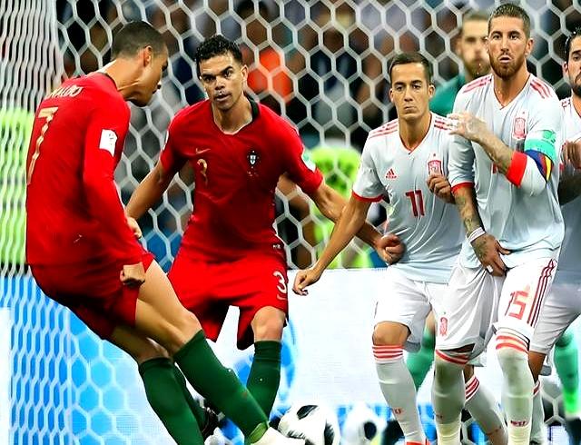 欧国联赛陷入白热化，球员拼搏不懈