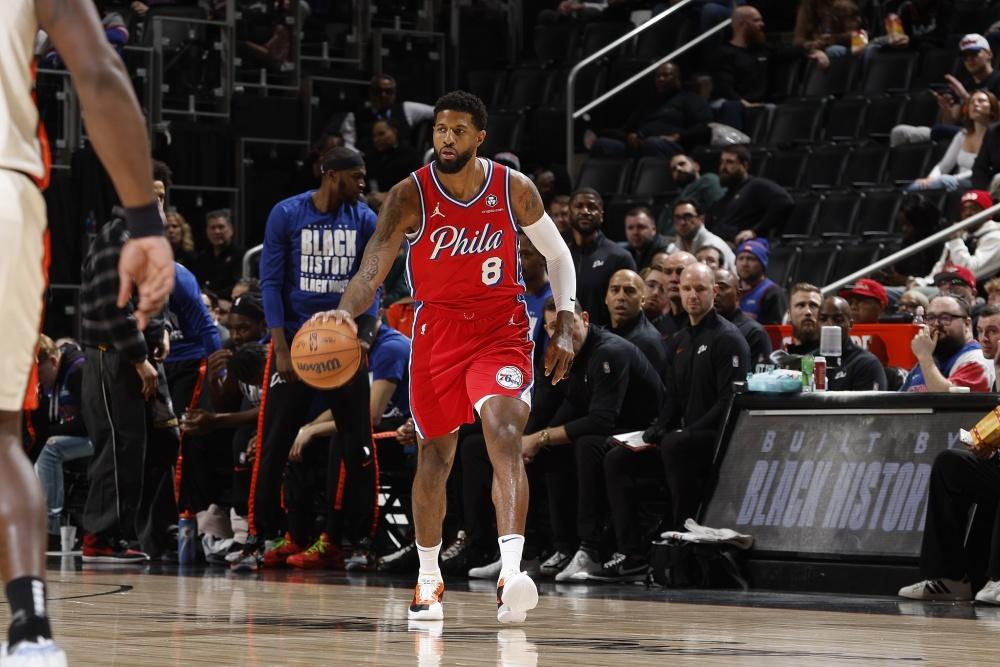 人客场力克活塞,恩比德砍下分 人客场力克活塞,恩比德砍下分