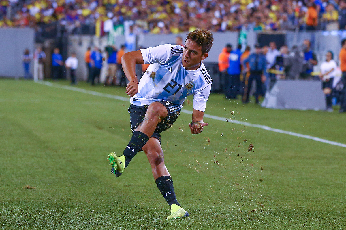 葡萄牙逆转AC米兰，库尔图瓦惊艳四座的简单介绍