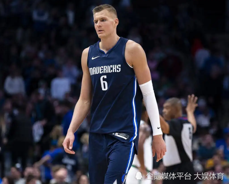 中国队轻取英格兰队,波尔惊艳四座的简单介绍 中国队轻取英格兰队,波尔惊艳四座的简单介绍