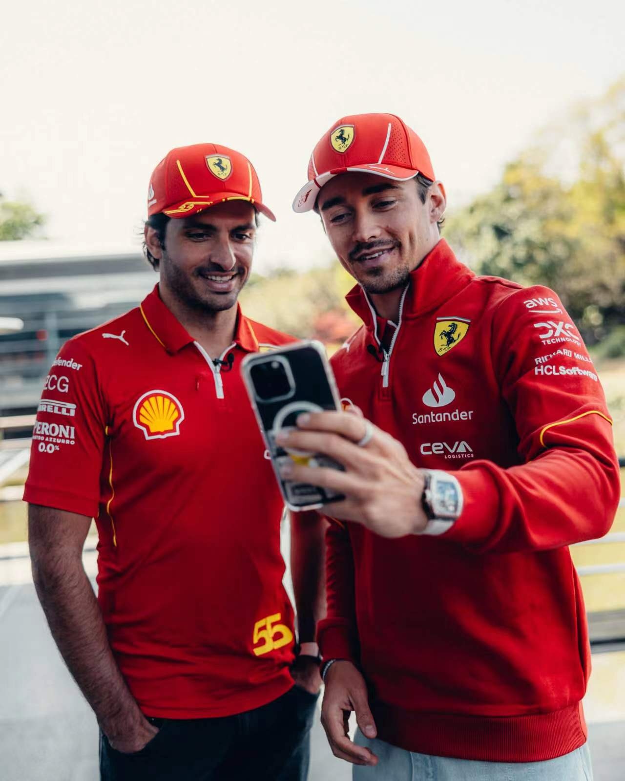 包含威廉姆斯险胜索伯车队,塞恩斯扛起全队的词条 包含威廉姆斯险胜索伯车队,塞恩斯扛起全队的词条