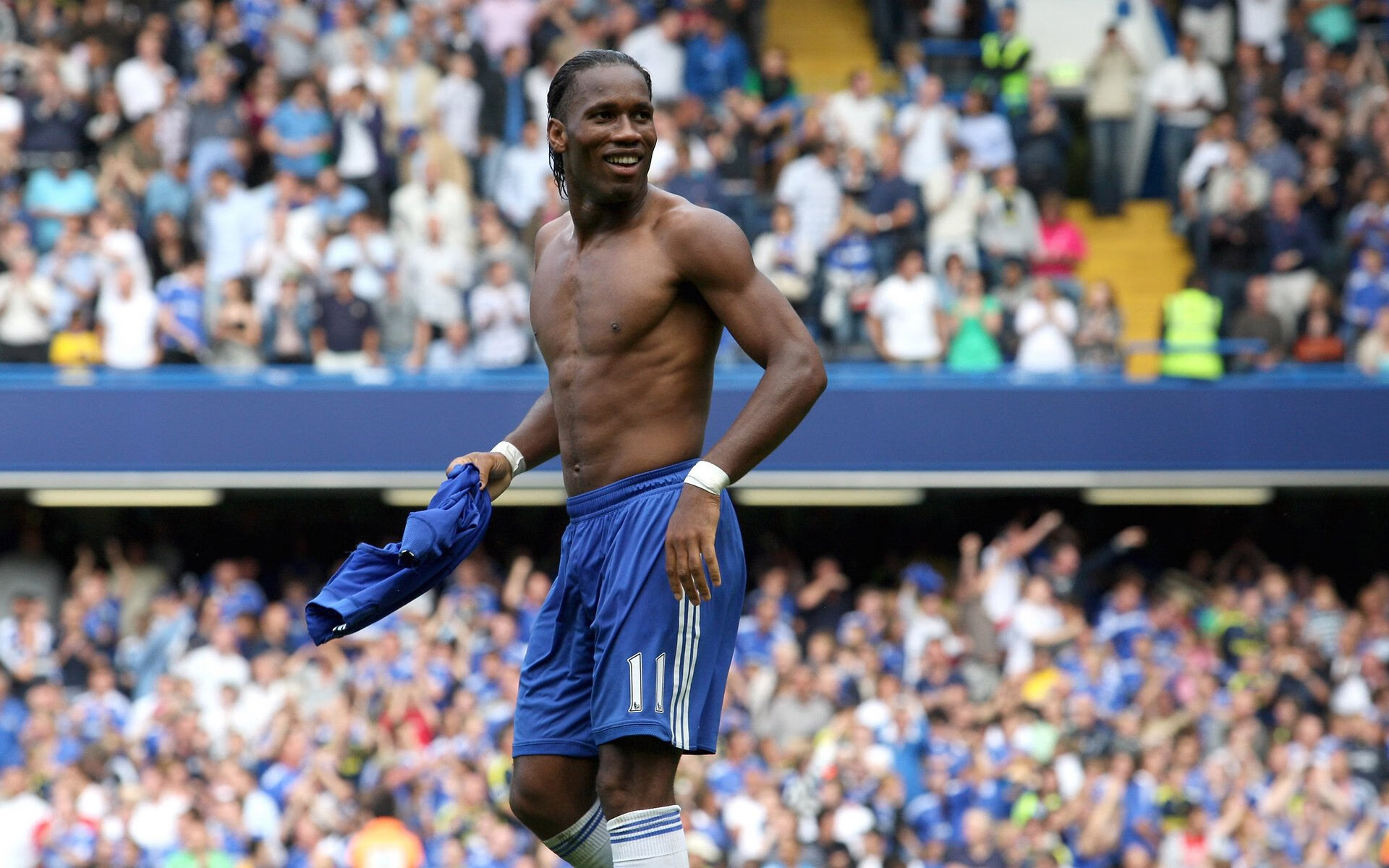 赛道风云,梅赛德斯轻取红牛二队,诺里斯孤勇扛起全队