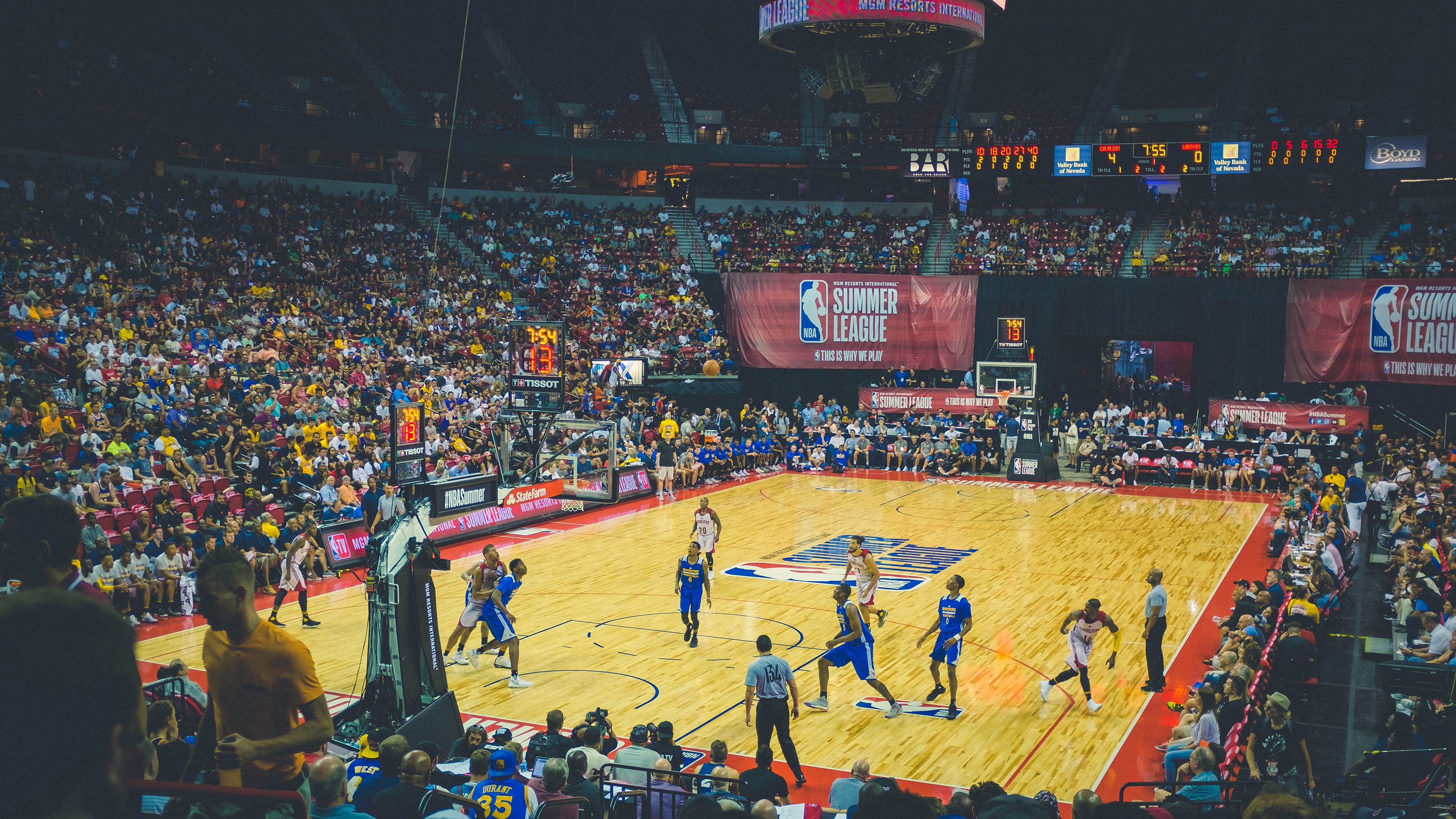 魔术战术压制新疆队,拉梅洛关键一击定乾坤